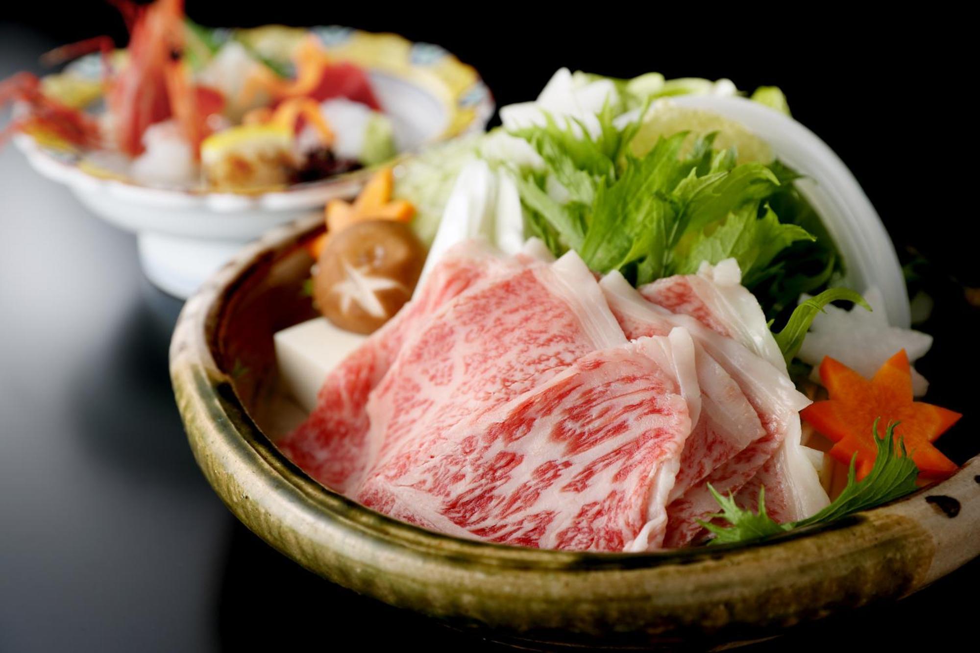 Miyako Hotel Gifu Nagaragawa Экстерьер фото Kobe beef